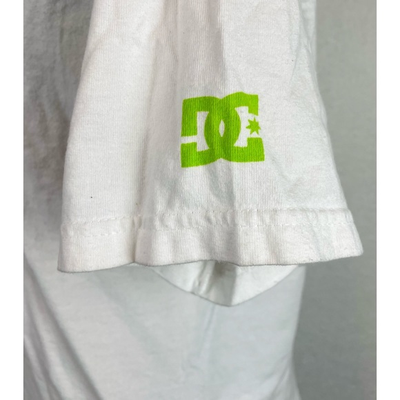 DC • Dyrdek White Anti-Cursing Coalition Short Sleeve Graphic Tee - Picture 4 of 11